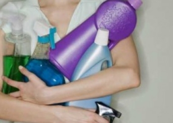 Kućnu hemiju i lekove staviti van domašaja dece