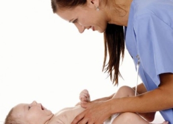 Patronažne sestre pomažu majkama