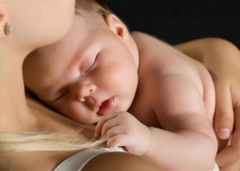 Emirati: Dojenje dece do druge godine propisano zakonom