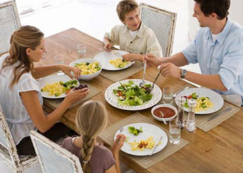 Porodični obrok je temelj civilizacije
