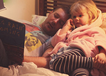 Trikovi roditelja za skraćivanje dosadnih knjiga