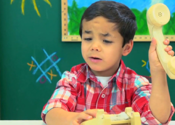 Telefon sa brojčanikom misterija za moderne klince :)