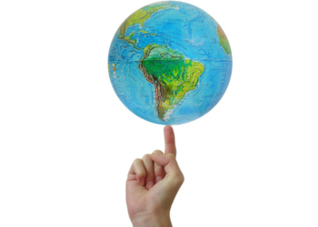 Britanija: Svako deseto dete ne zna da živi na Zemlji