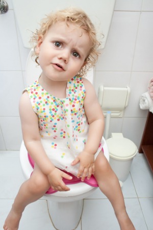 little-girl-on-toilet_large