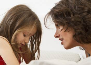 Šta reći detetu kada vas “uhvati” u seksu?