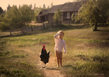 Magične fotografije dece sa životinjama na selu
