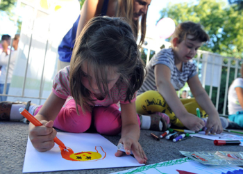 Otpornija su deca koja odrastaju u prljavštini