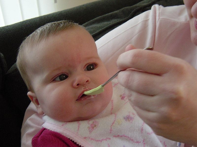 hranjenje bebe