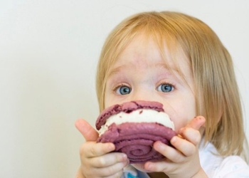 Da li ljubav ulazi preko usta?