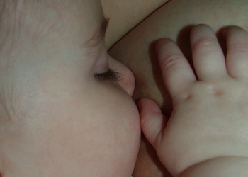 Dojite, iako vaša beba ume da kaže „Daj mama siku“