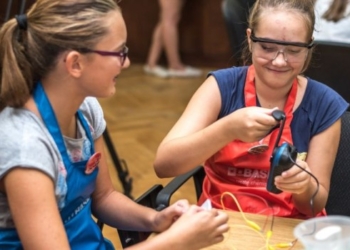 Otvorena besplatna dečija laboratorija