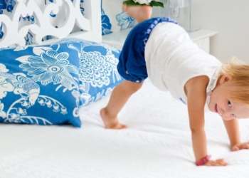 Razvojne mape od 18.-21. meseca: Rastite i igrajte se sa svojim mališanom