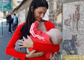 Da li Srbija želi dojilje na javnom mestu?