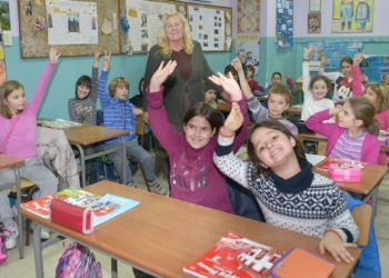 Đačka ljubav jača od propisa