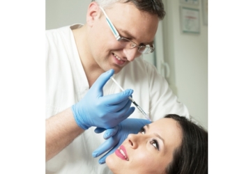 Dr Nenad Stanković: Posebna nega kože i kose nakon letovanja