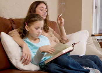 Odrasli puše i mene guše