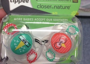 Roditelji upozoravaju: Beba se zamalo ugušila zbog loše napravljene cucle