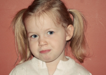 Kako smiriti prkos? Pomozite deci da se pravilno izraze