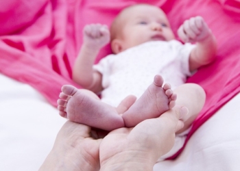 Novopečeni roditelji sastavili listu lekcija koje su naučili od kada su dobili dete