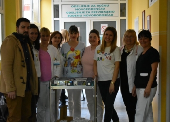 Osmeh na dar donirao četiri pulsna oksimetra Odeljenju neonatologije u Novom Sadu 