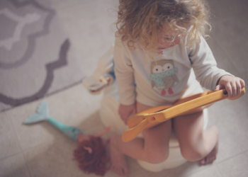 Iz ugla jednog tate: 8 trikova za uspešno privikavanje na nošu