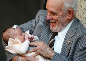 „Čovek zlatne ruke“ koji je spasio 2,4 miliona beba