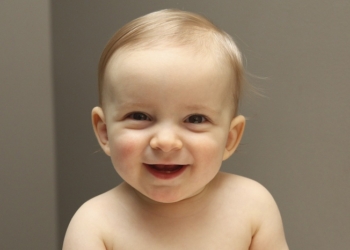 Šišanjem kosa ne postaje gušća