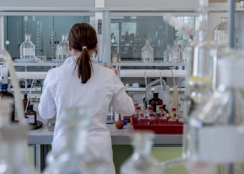 Roditelji će od sada svoje bebe moći da besplatno testiraju na nasledne bolesti