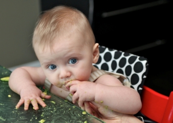 Voće i povrće u ishrani beba tokom zimskih meseci