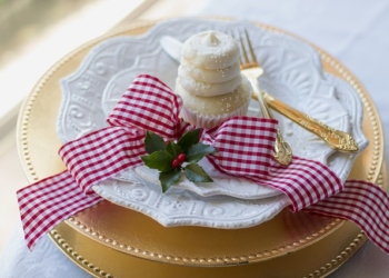 Šest mentalnih trikova da biste izbegli praznično gojenje