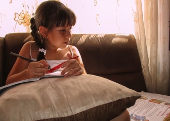 Da li su današnji roditelji prezahtevni?