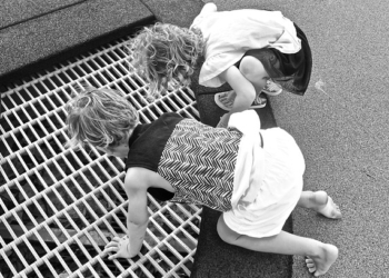 Dr Nestorović: Društvo deci su druga deca, ne babe i dede. To im nije prirodna sredina!