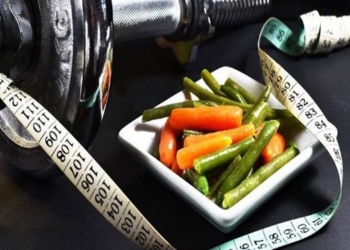 Prestanite da pitate vašeg fitnes instruktora za savet u vezi sa ishranom