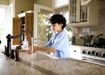 Ne, dragi mužu i deco ne spremati vi kuću za mene