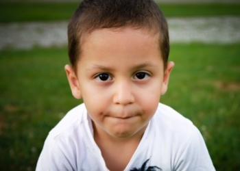 Šta kritike čine deci?