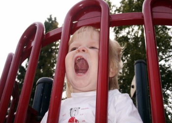 Dečije prenemaganje – kako da ga se rešite