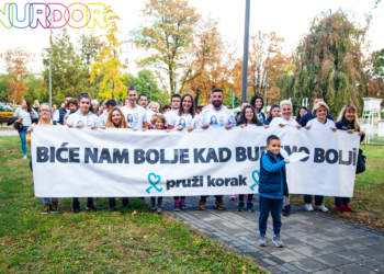 Pruži korak – Prepešačili smo obim plante zemlje za novu roditeljsku kuću