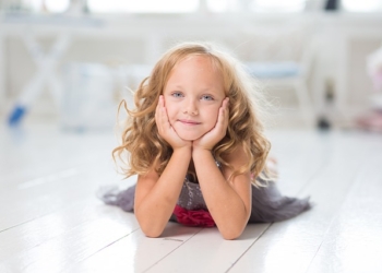 Da li majke koje od svoje dece prave manekene za Instagram greše?