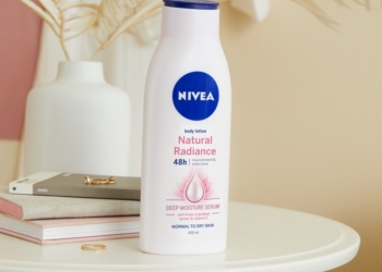 NIVEA Natural Radiance losion za telo