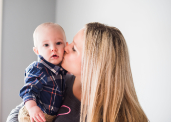 Kako pričati sa bebom  da biste podstakli razvoj mozga i sposobnost govora