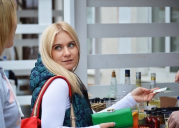 Da li vam smeta kada vam se neko isuviše približi?