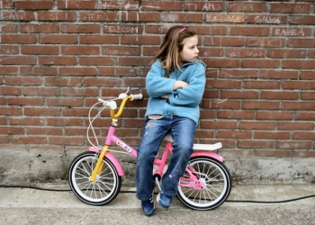 Pozitivno roditeljstvo: Kako da dete nauči lekciju bez kažnjavanja