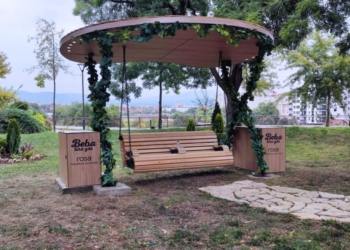 Jedinstveni Rosa kutak za mame i bebe