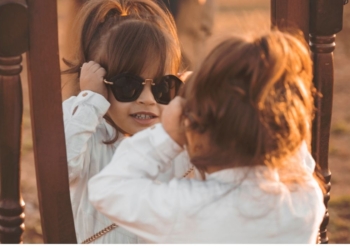 Šta deca čuju kad kritikujete svoje telo pred njima?