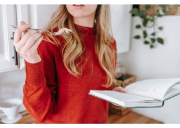 Kako sprečiti stalno grickanje tokom online nastave