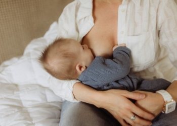 Svi benefiti majčinog mleka: Stručnjaci kažu – tako se hrane mali genijalci