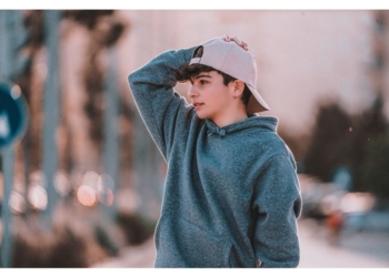 Glas dečaka u pubertetu (Puberphonia ili Mutatio falsa)