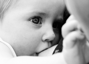 Neverovatne prednosti dojenja deteta nakon godinu dana
