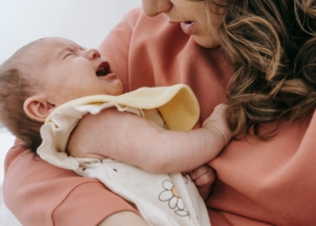 Tomislav Kuljiš: Jedna greška roditelja zbog koje beba ne može da zaspi