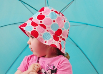 Zaštita od sunca: Kako odrediti stepen zaštitnog faktora potreban za dete?
